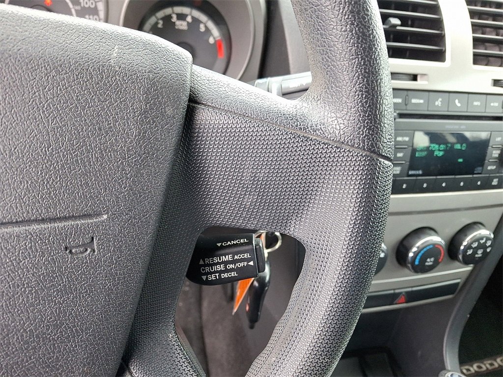 Used 2010 Dodge Avenger SXT image 20