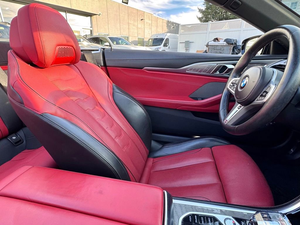 Used 2023 BMW M850i xDrive Convertible image 23