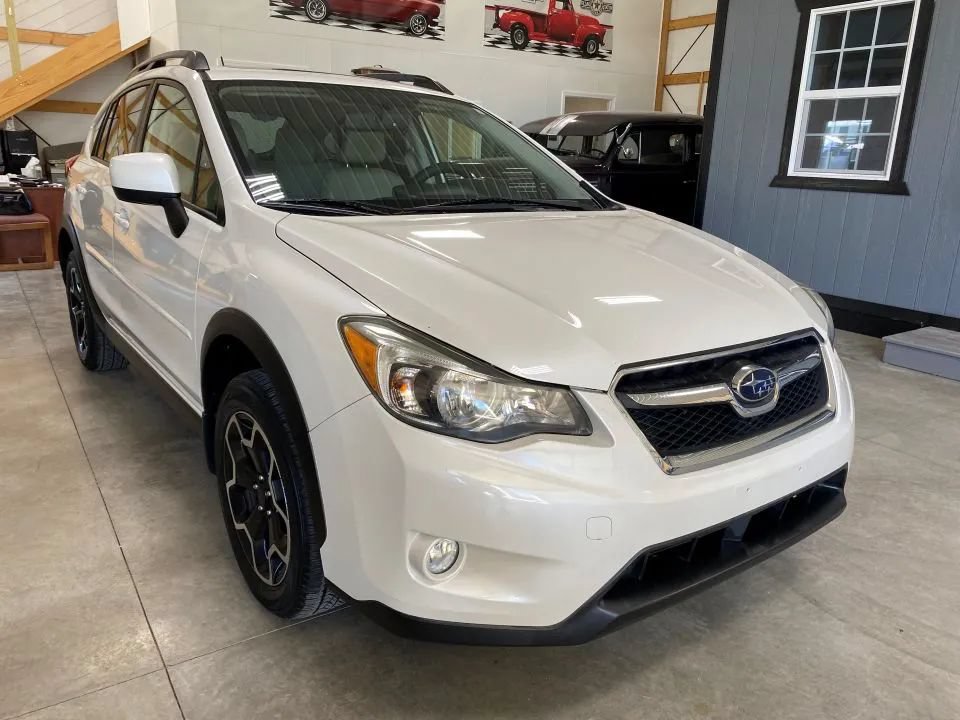 Used 2014 Subaru Crosstrek 2.0i Limited AWD/4WD image 5