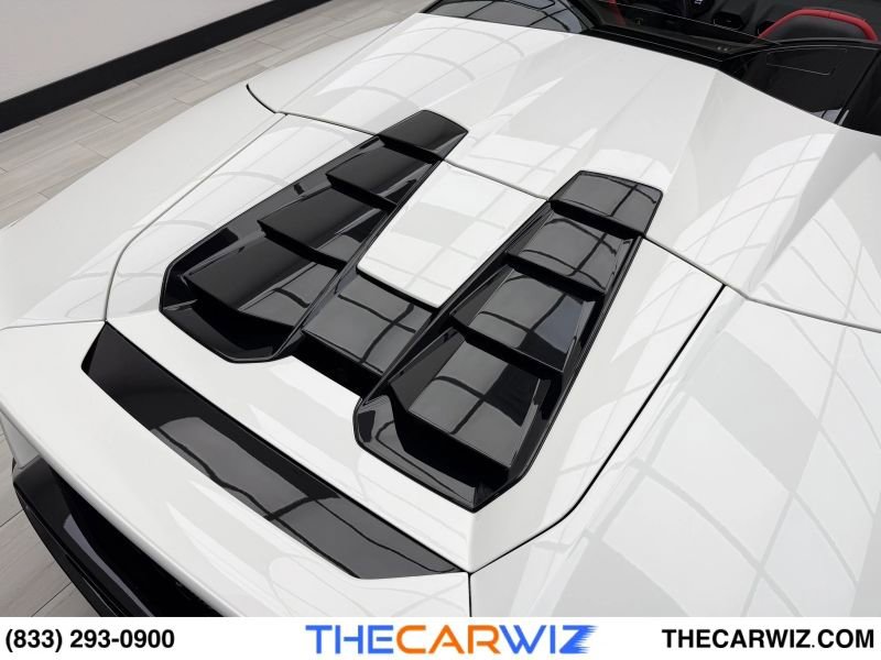 Used 2020 Lamborghini Huracan EVO image 23