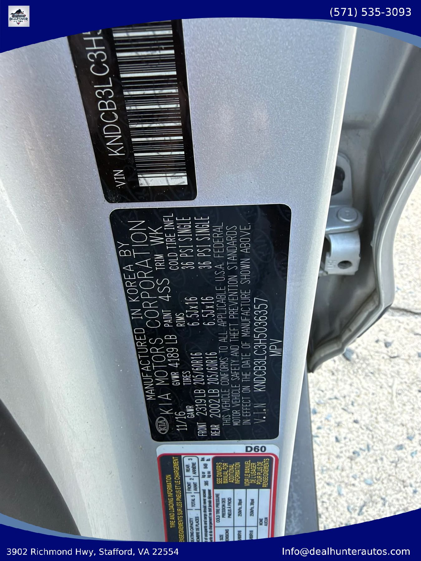 Used 2017 Kia Niro LX FWD image 34