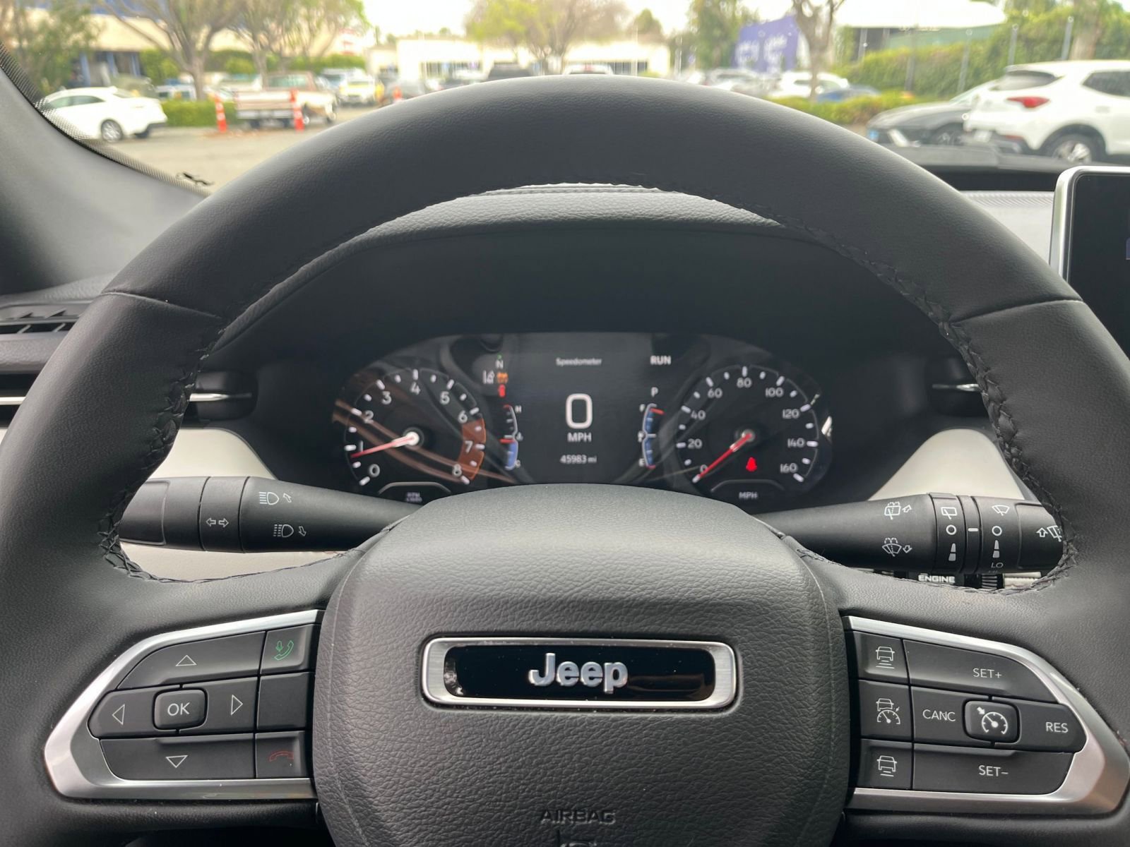 Used 2025 Jeep Compass Limited image 29