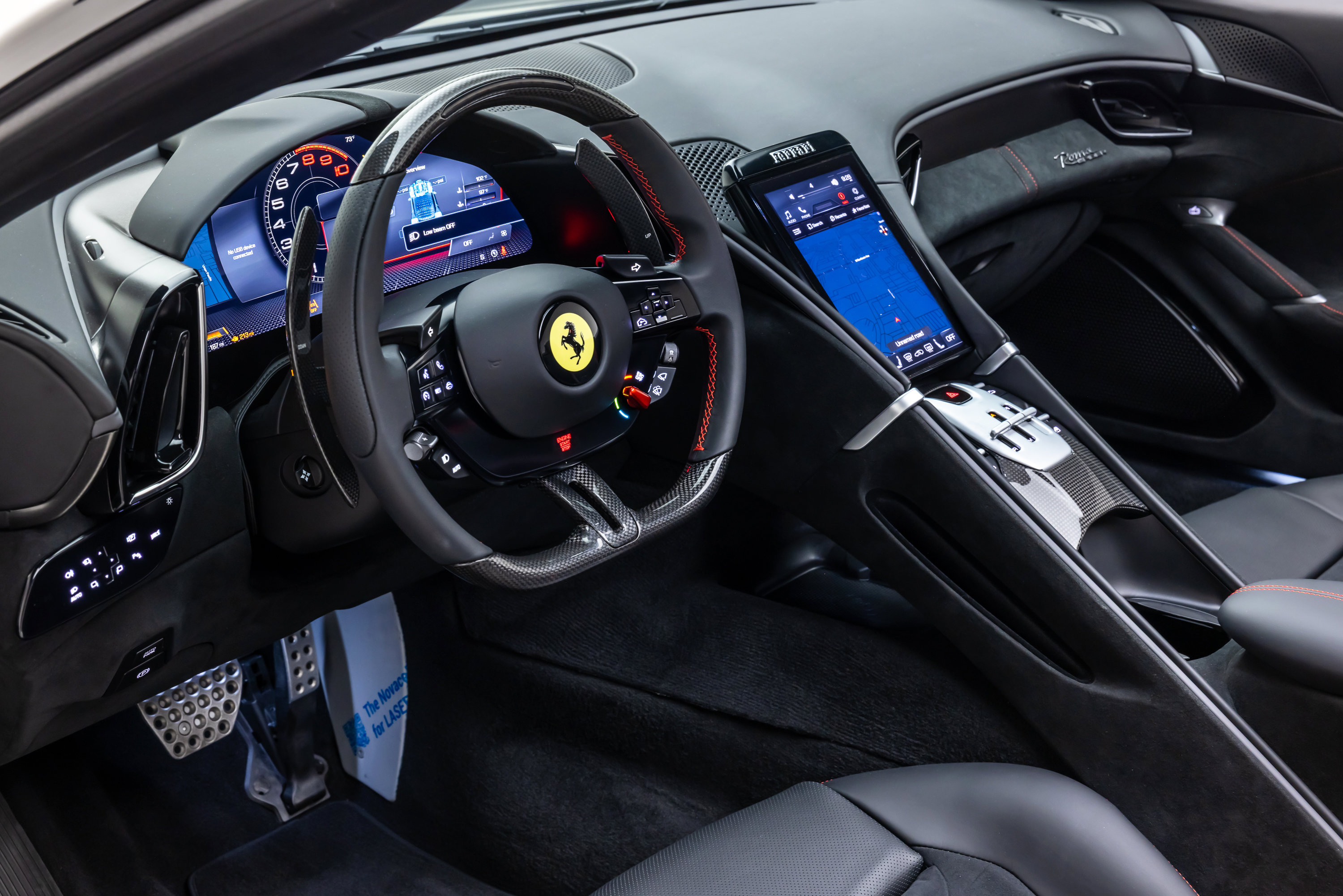 Used 2026 Ferrari Roma Spider RWD image 34