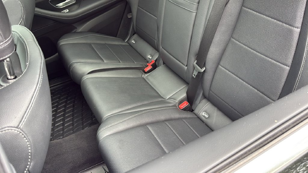 Used 2023 Mercedes-Benz GLS 450 4MATIC image 29