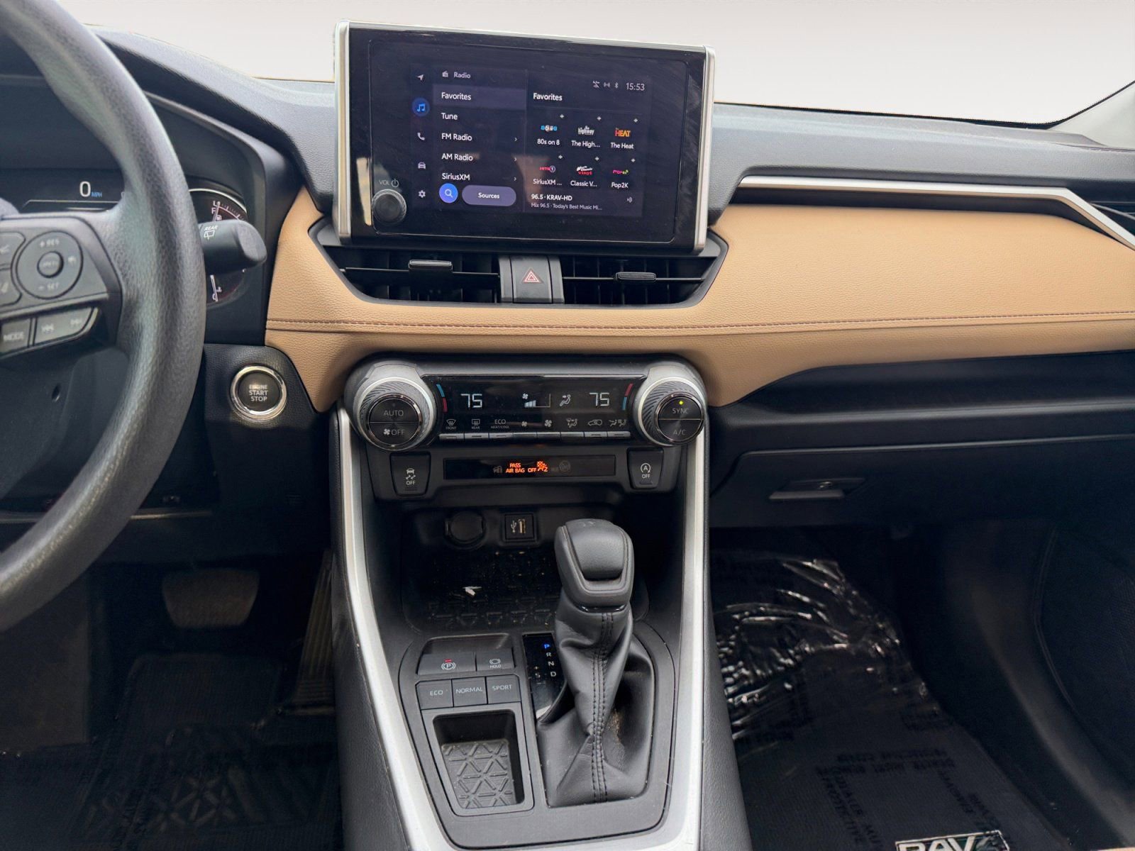 Used 2023 Toyota RAV4 XLE image 11