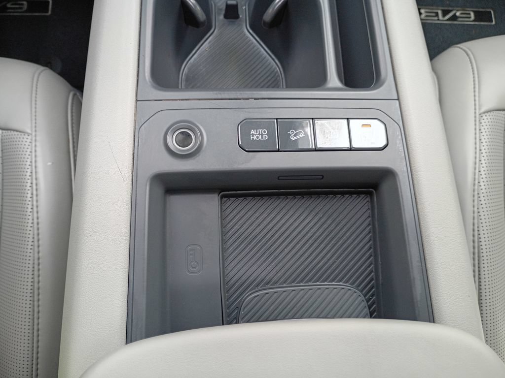 Certified 2024 Kia EV9 Wind AWD/4WD image 25