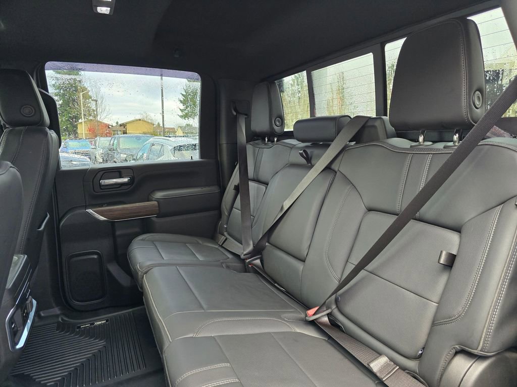 Used 2023 Chevrolet Silverado 3500 High Country image 17