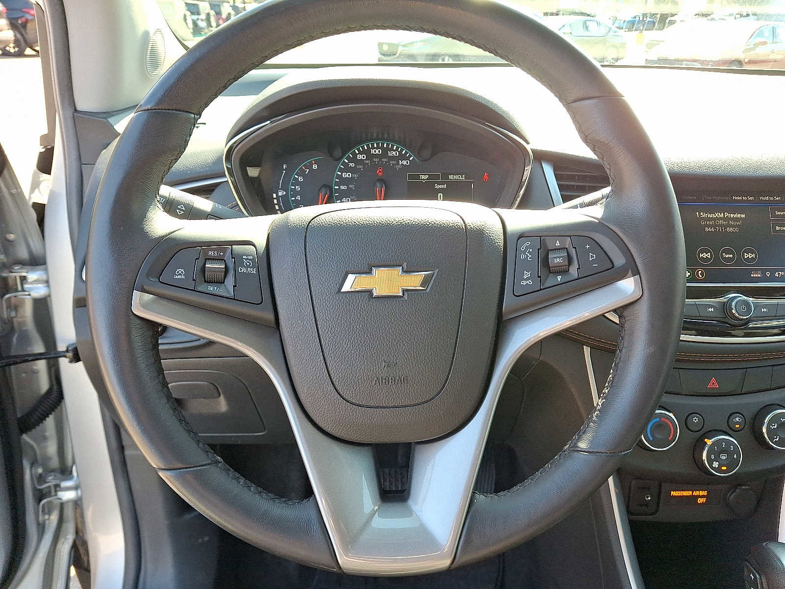 Used 2022 Chevrolet Trax LT w/ LT Convenience Package image 19