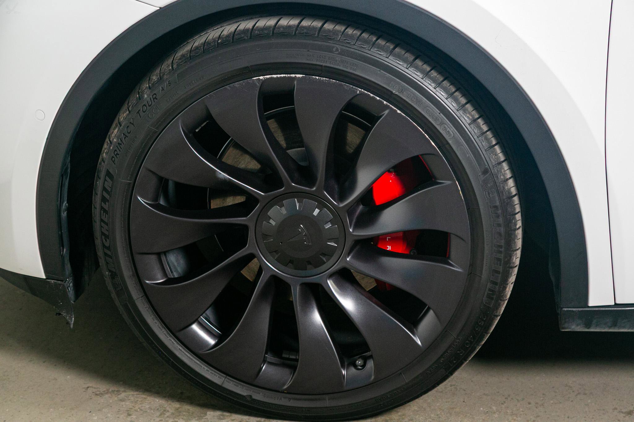 Used 2021 Tesla Model Y Performance image 18