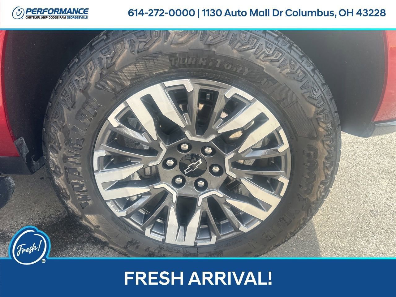 Used 2025 Chevrolet Tahoe Z71 w/ Comfort Package image 10