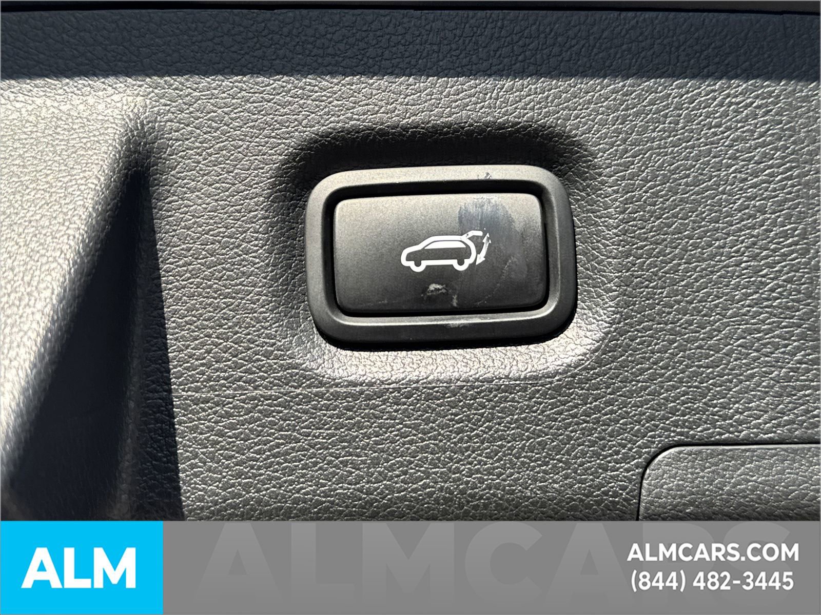 Used 2023 Hyundai Santa Fe SEL w/ Cargo Package image 24