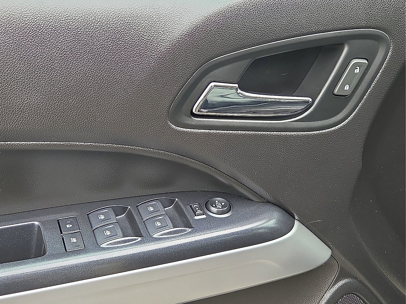 Used 2021 Chevrolet Colorado ZR2 AWD/4WD image 13