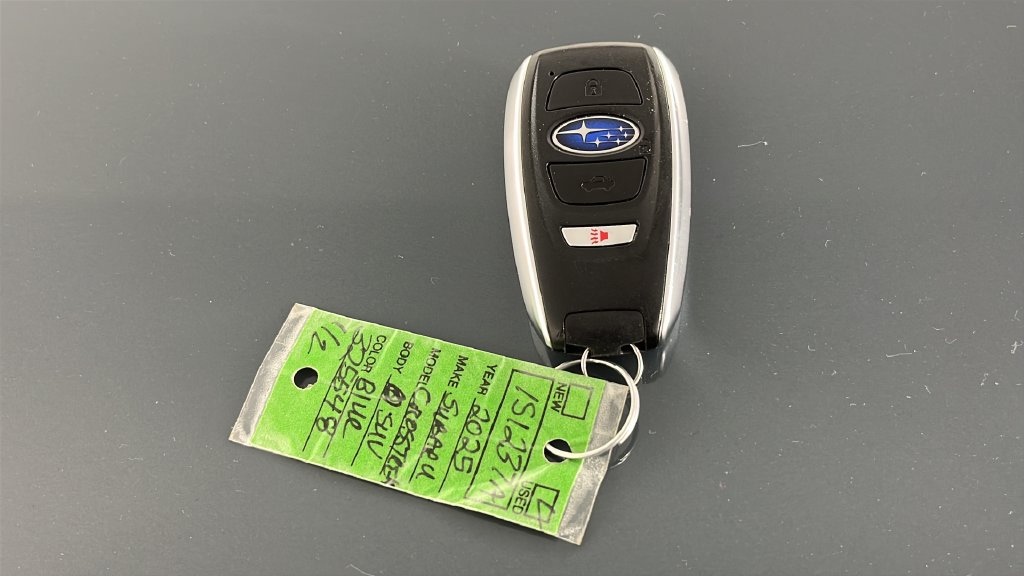 Used 2025 Subaru Crosstrek 2.5i Premium AWD/4WD image 47