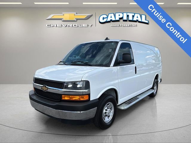 Used 2024 Chevrolet Express 2500 w/ Driver Convenience Package RWD image 9