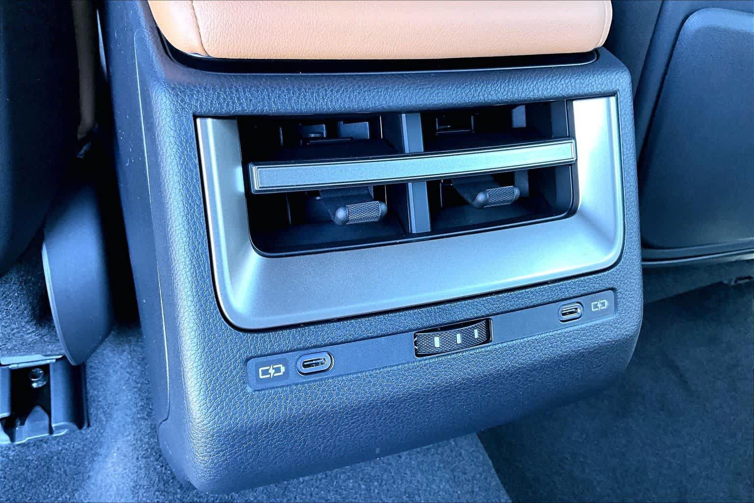 New 2026 Lexus ES 350e w/ Convenience Package FWD image 13