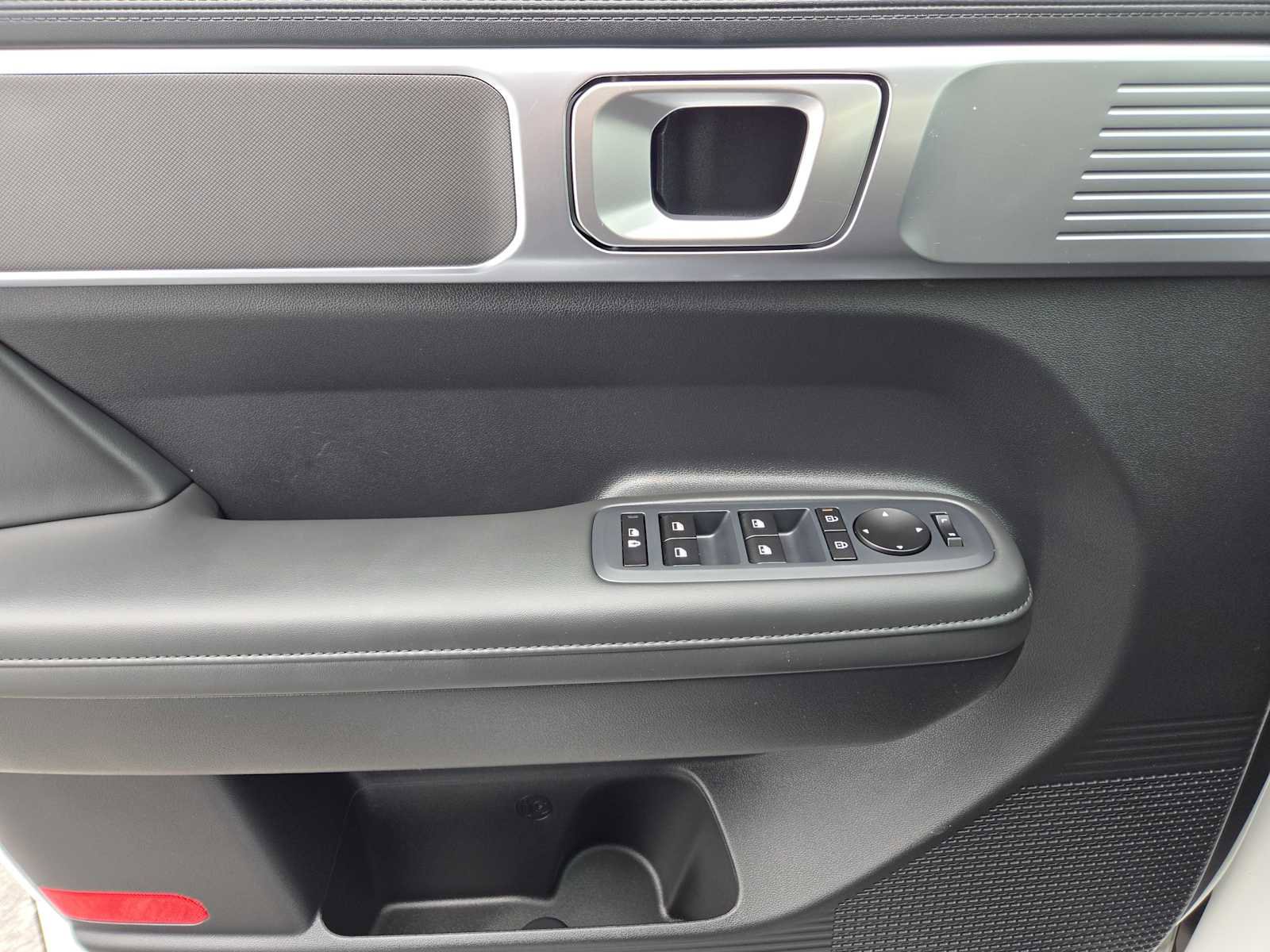 Certified 2026 Hyundai Santa Fe SEL FWD image 21