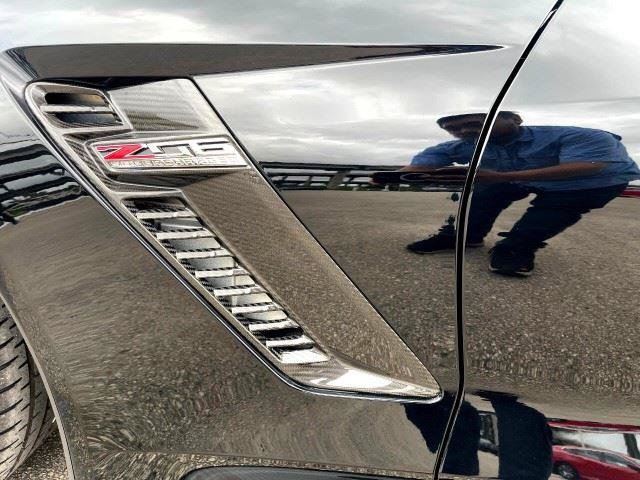 Used 2016 Chevrolet Corvette Z06 RWD image 16