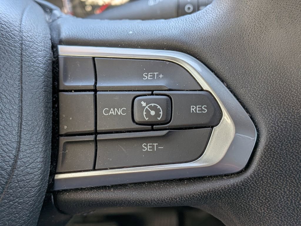 Used 2023 Jeep Compass Altitude image 24