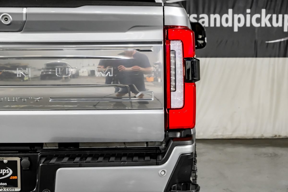Used 2024 Ford F250 Platinum AWD/4WD image 44
