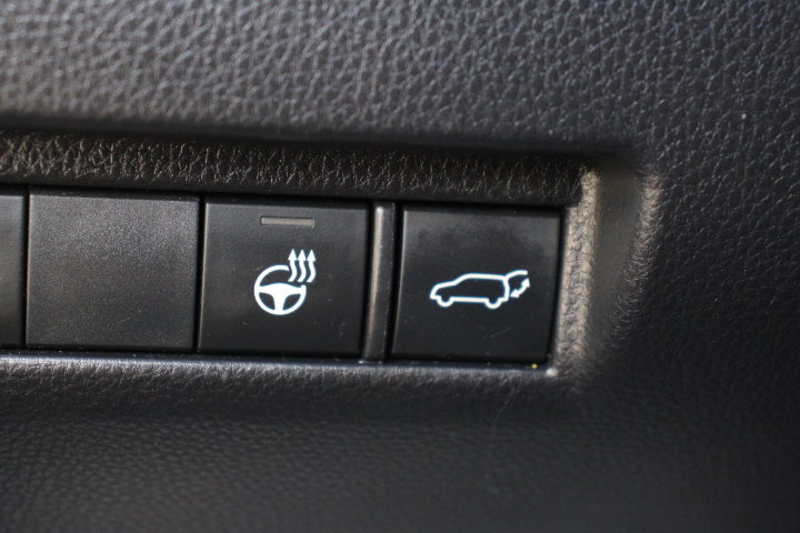 Certified 2023 Toyota Venza Limited AWD/4WD image 29