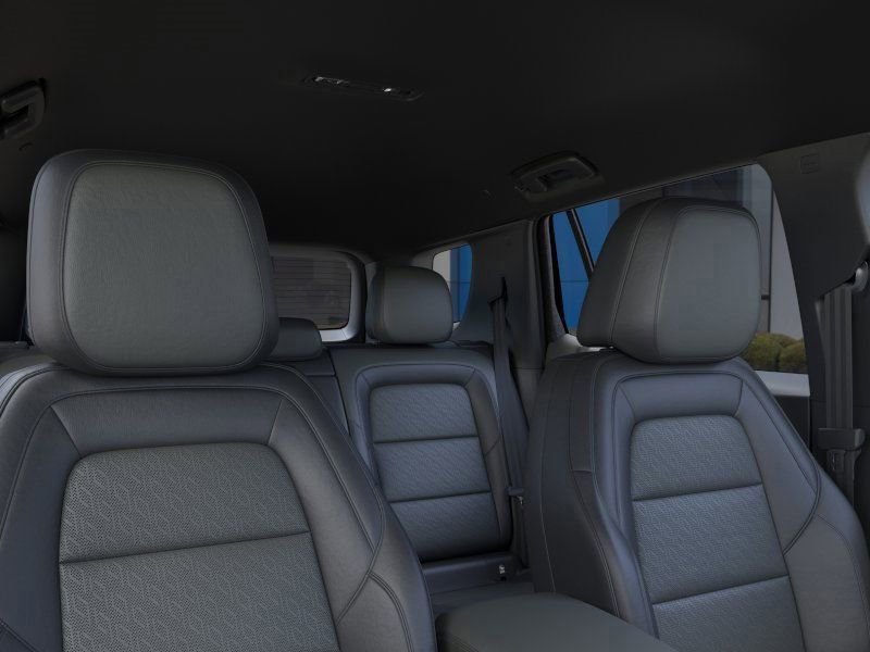 New 2025 Chevrolet Equinox LT w/ Convenience Package II image 24