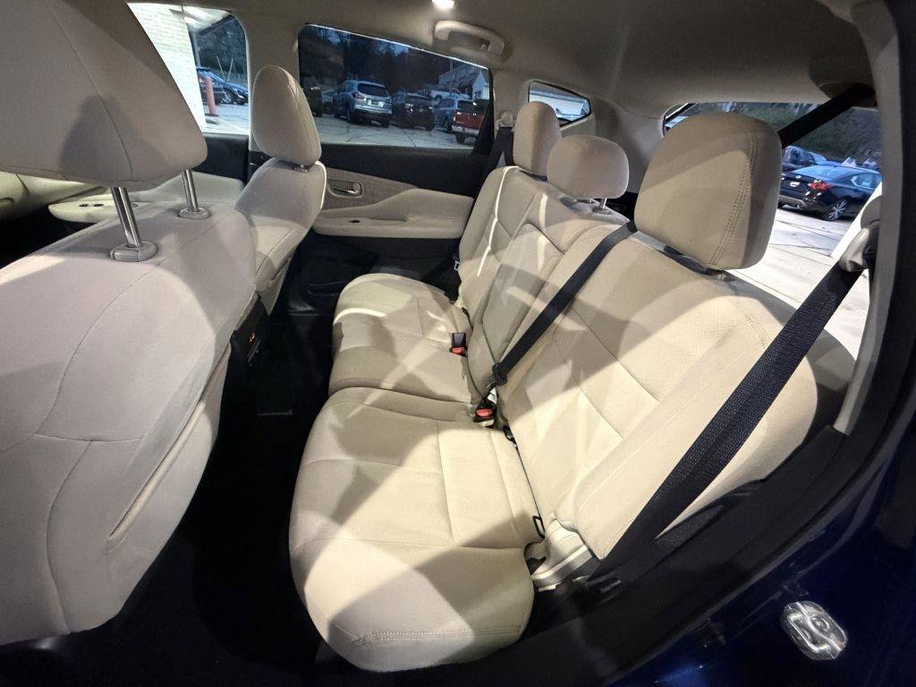 Used 2020 Nissan Murano SV AWD/4WD image 10