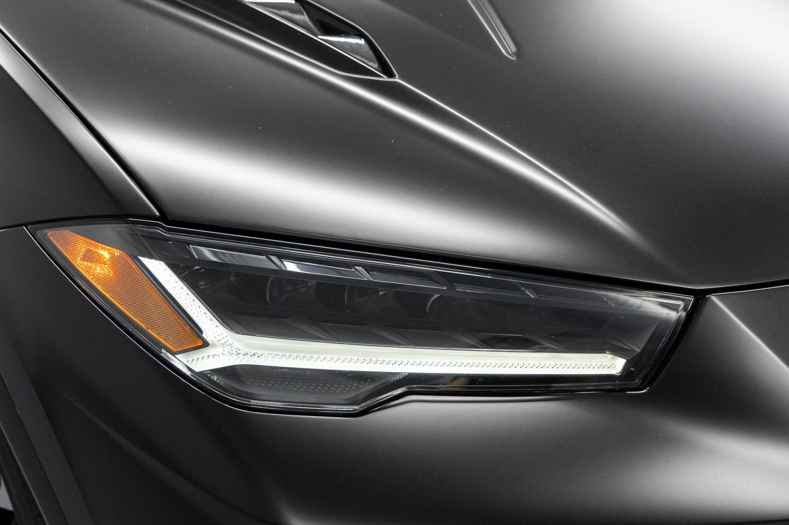 Used 2024 Lamborghini Urus S AWD/4WD image 14