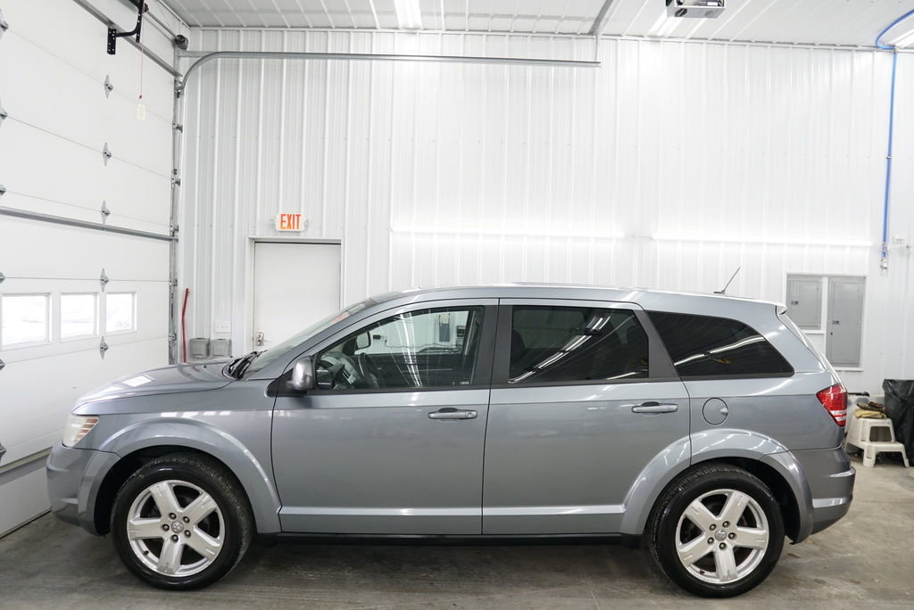 Used 2009 Dodge Journey SXT w/ Flexible Seating Group FWD image 8