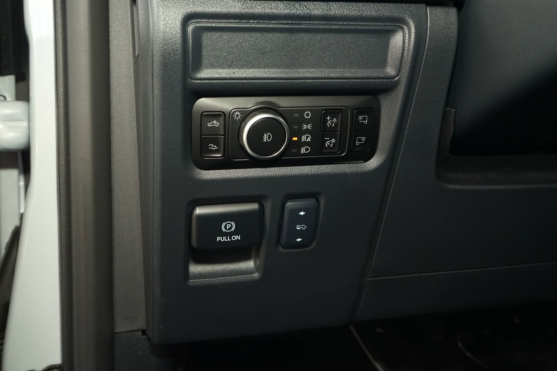 Used 2025 Ford F150 Raptor w/ Equipment Group 803A Raptor R image 29