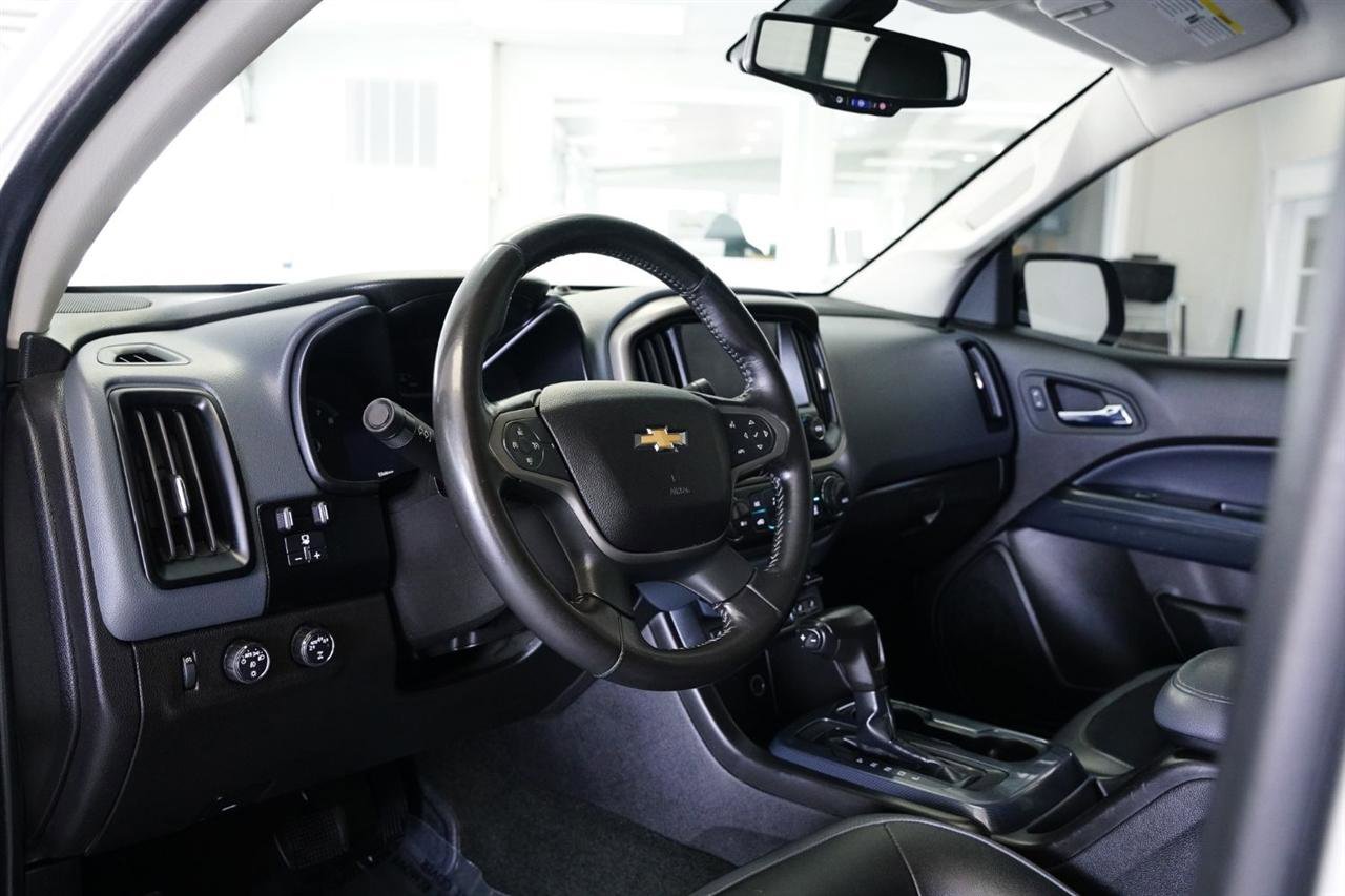 Used 2017 Chevrolet Colorado Z71 image 11