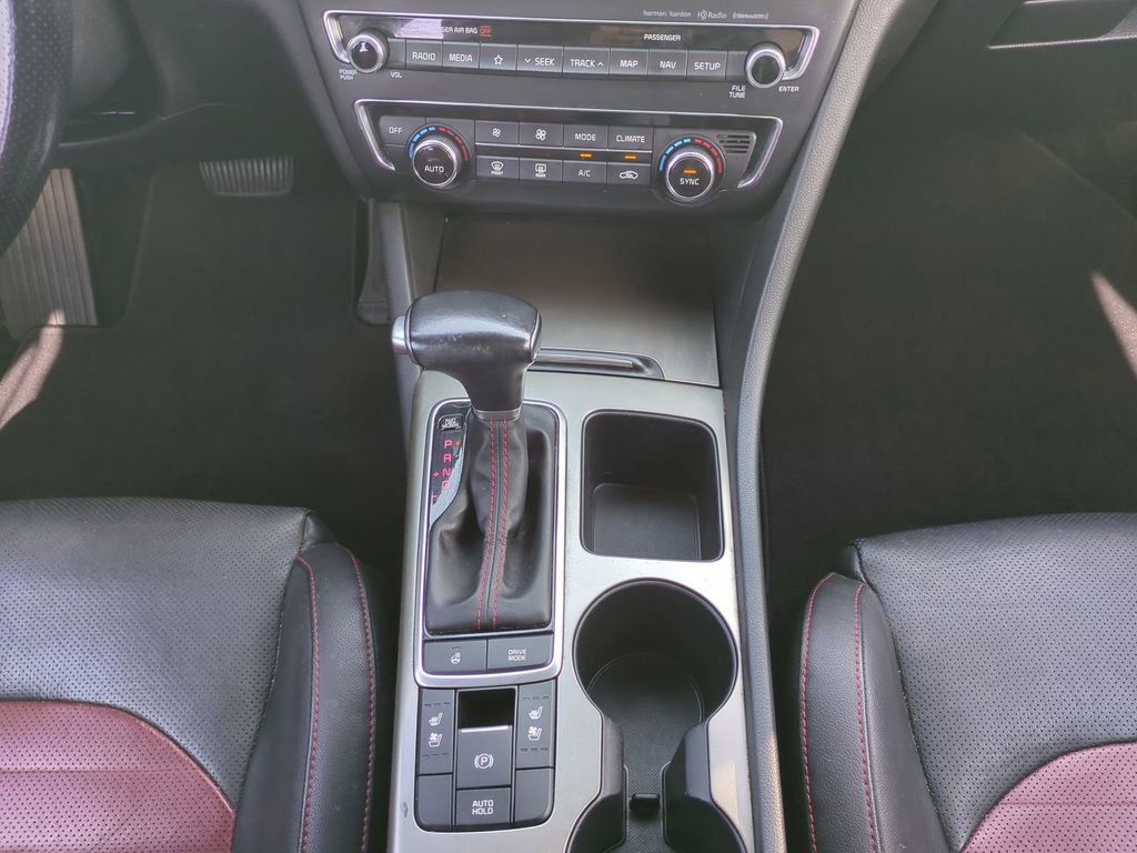 Used 2020 Kia Optima SX image 18