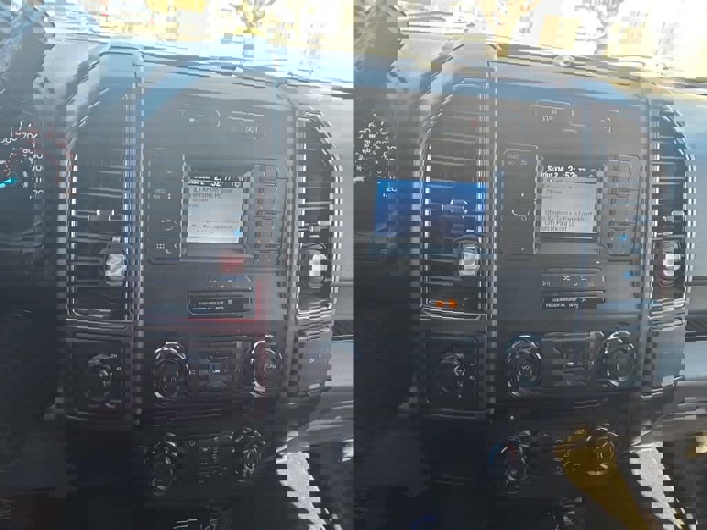 Used 2018 Ford F150 XLT image 15