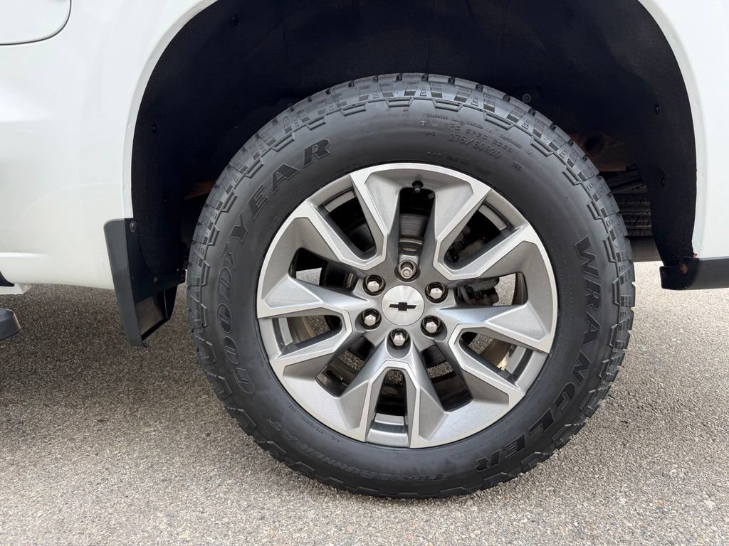Certified 2022 Chevrolet Silverado 1500 RST w/ Z71 Off-Road Package AWD/4WD image 10