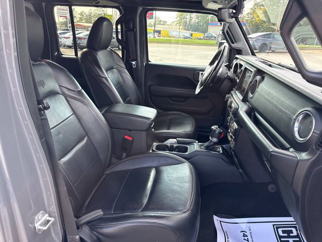 Used 2019 Jeep Wrangler Unlimited Sahara w/ Quick Order Package 24M Moab AWD/4WD image 17