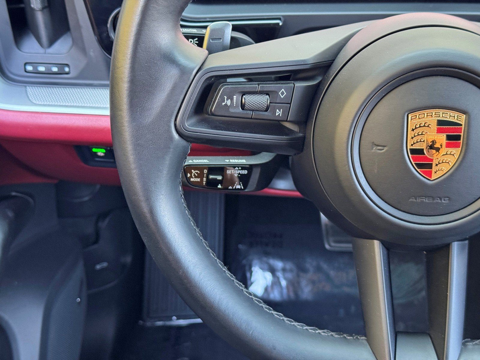 Used 2024 Porsche Cayenne S w/ Premium Package Plus AWD/4WD image 23