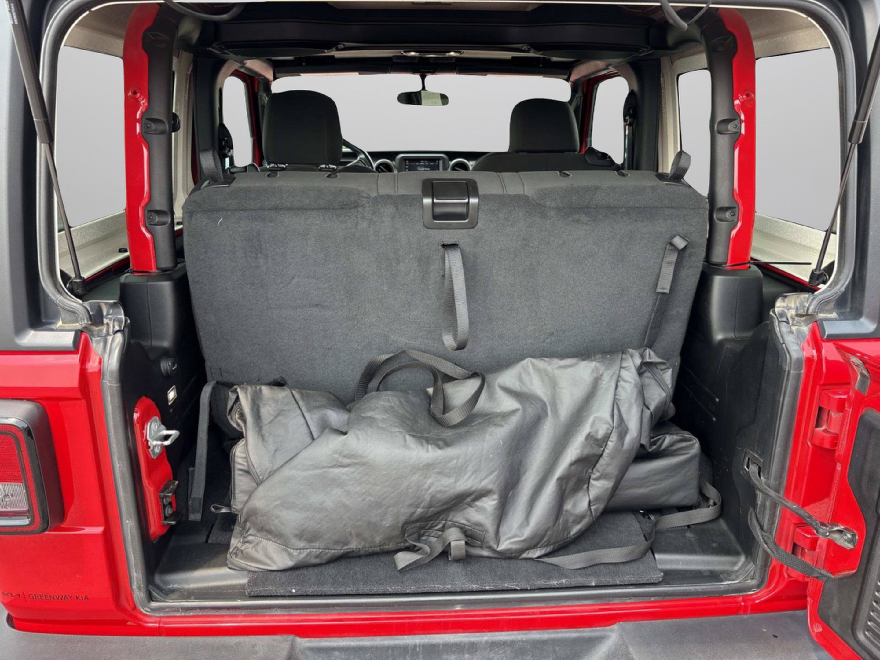 Used 2020 Jeep Wrangler Sport AWD/4WD image 9
