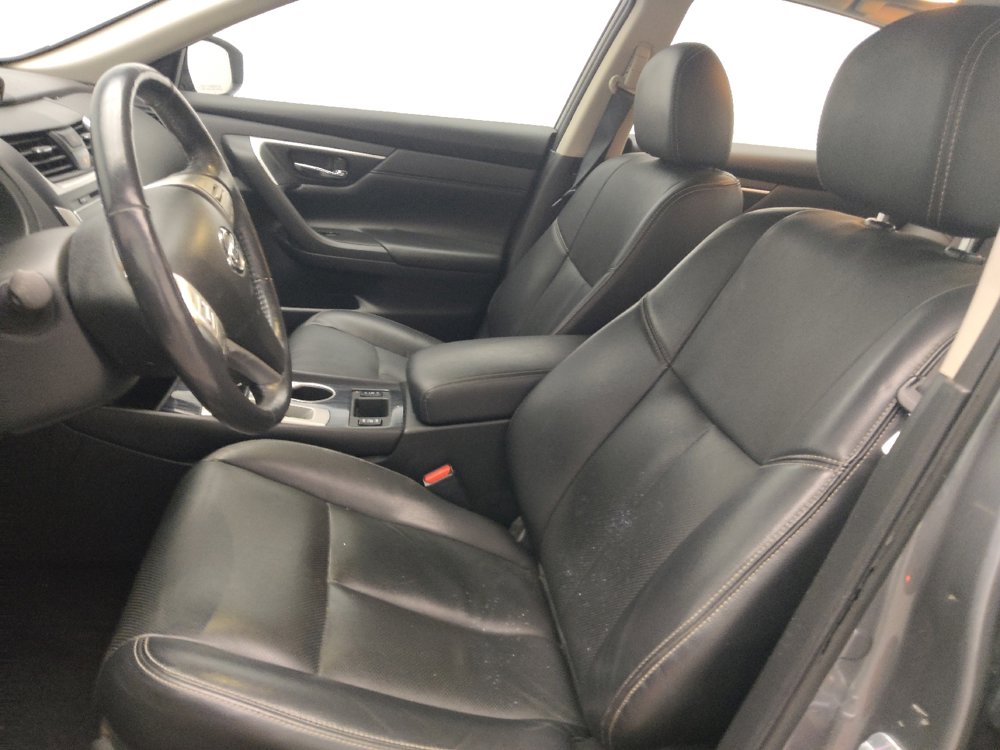 Used 2016 Nissan Altima 2.5 SL w/ Moonroof Package FWD image 17