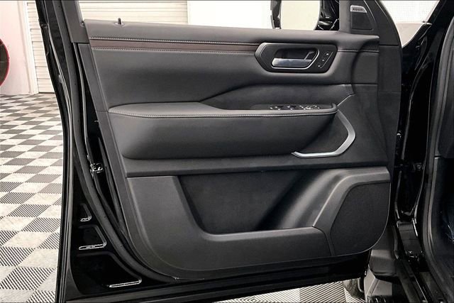 New 2026 Nissan Armada Platinum image 32