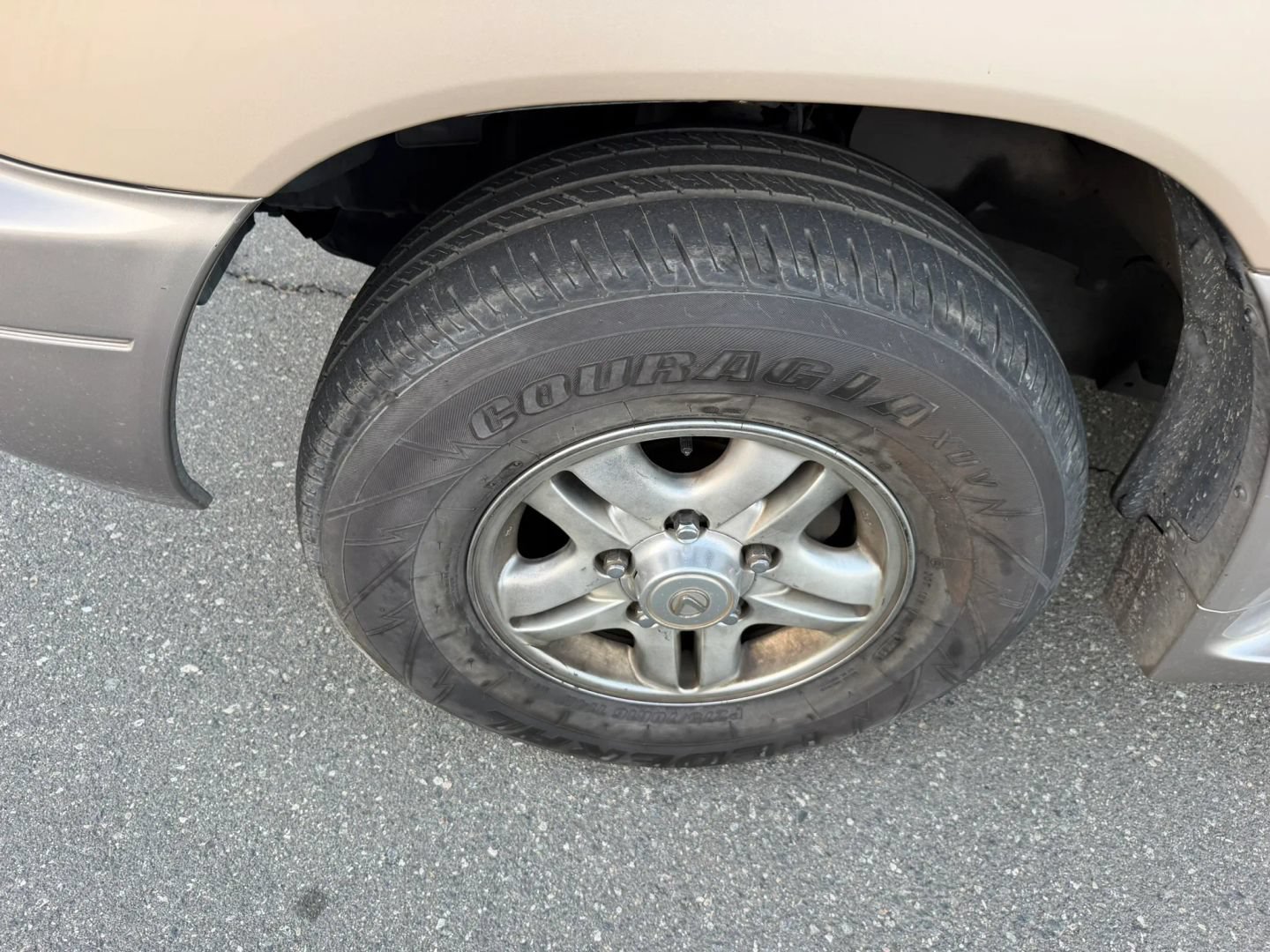 Used 2002 Lexus LX 470 4WD image 33