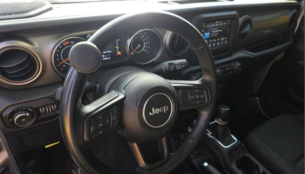 Used 2021 Jeep Wrangler Sport AWD/4WD image 12
