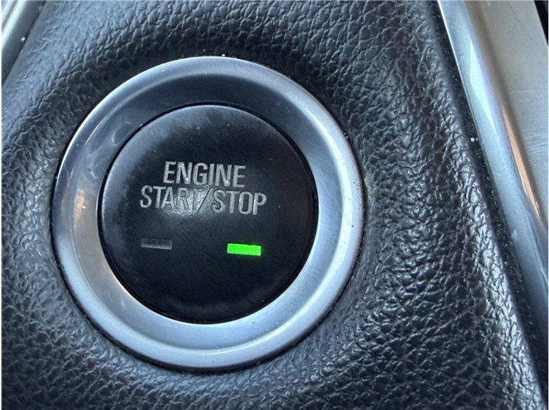 Used 2020 Chevrolet Traverse LS image 36