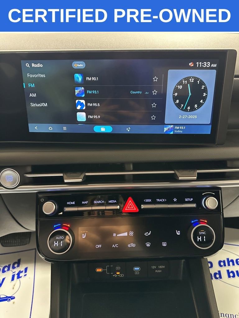 Certified 2025 Hyundai Santa Cruz SEL image 12