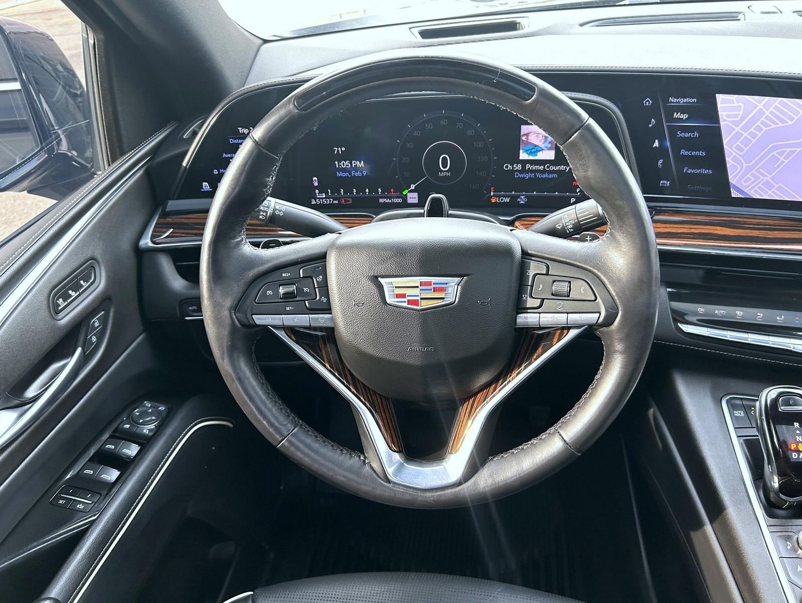 Certified 2023 Cadillac Escalade ESV Premium Luxury image 15