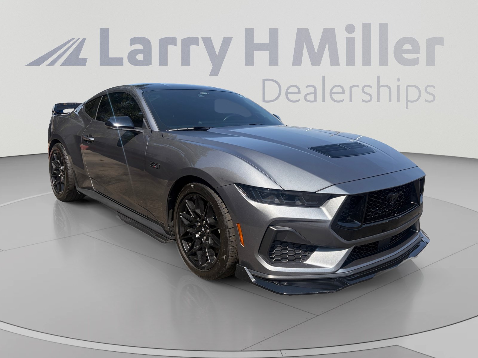 Used 2025 Ford Mustang GT Premium RWD image 7