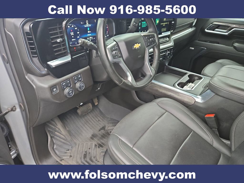 Used 2024 Chevrolet Silverado 2500 LTZ w/ LTZ Convenience Package image 12