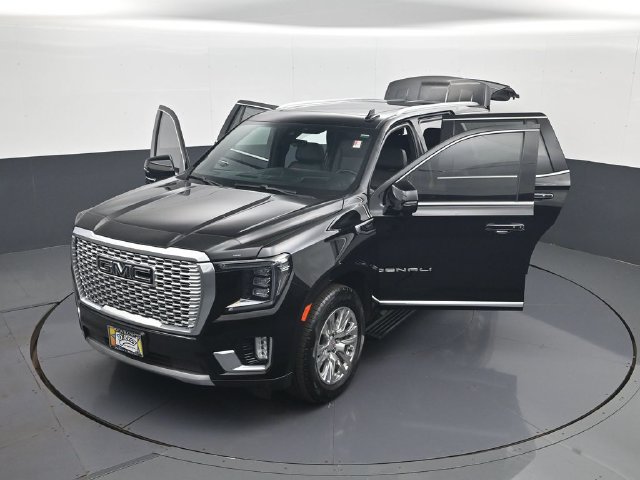 Certified 2021 GMC Yukon Denali w/ Advanced Technology Package AWD/4WD image 31