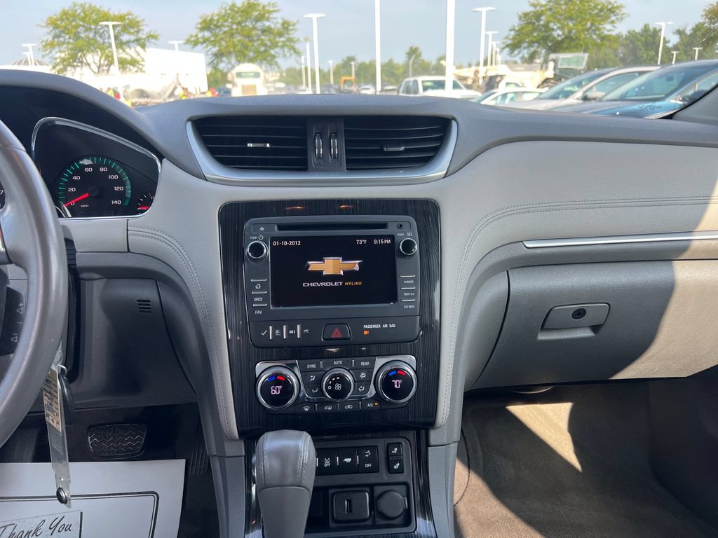 Used 2017 Chevrolet Traverse LT AWD/4WD image 12