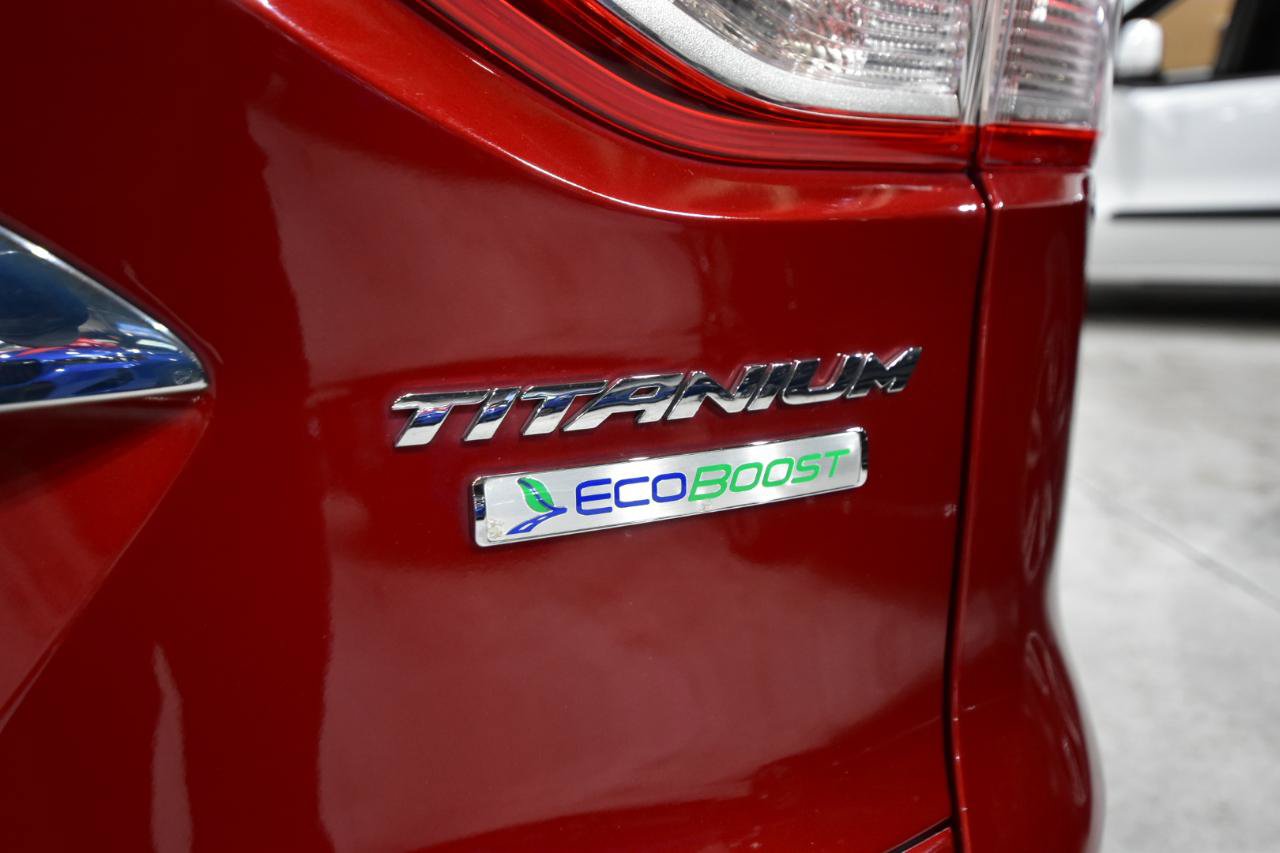 Used 2014 Ford Escape Titanium FWD image 7