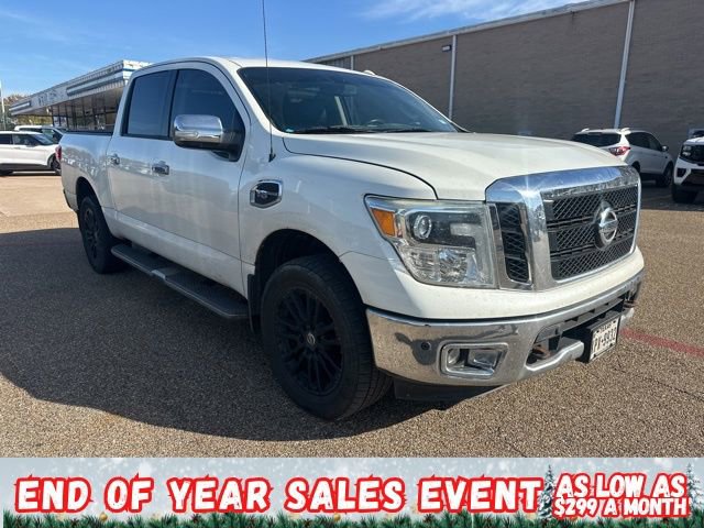 Used 2017 Nissan Titan SL image 1