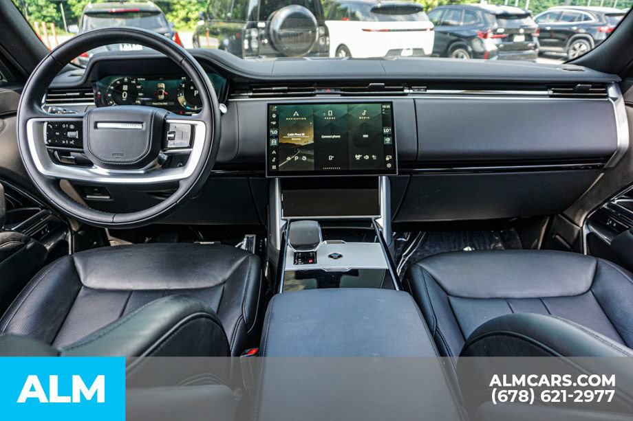 Used 2025 Land Rover Range Rover SE AWD/4WD image 25